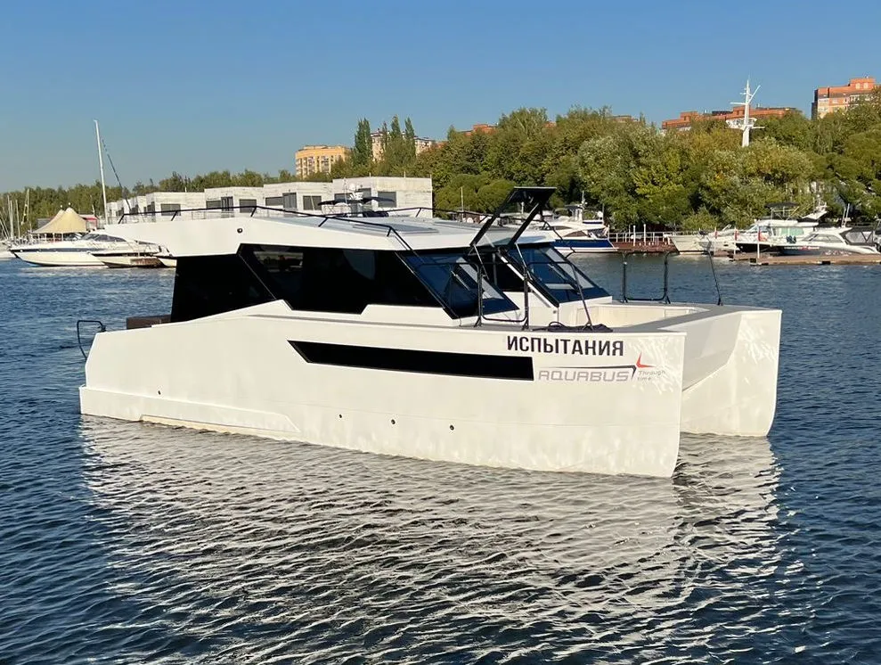 Silent economical electric boats with high average speeds for comfortable and ecological water-based recreation